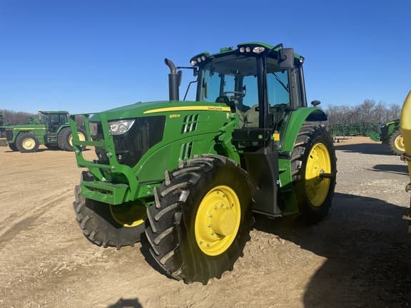 Image of John Deere 6155M equipment image 3