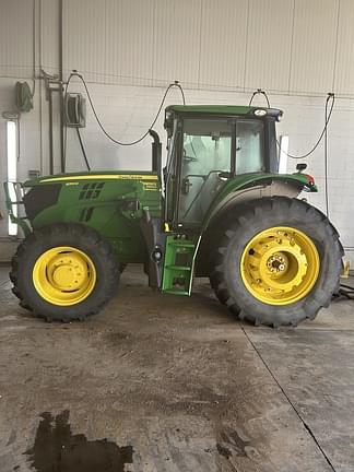 Image of John Deere 6155M equipment image 4