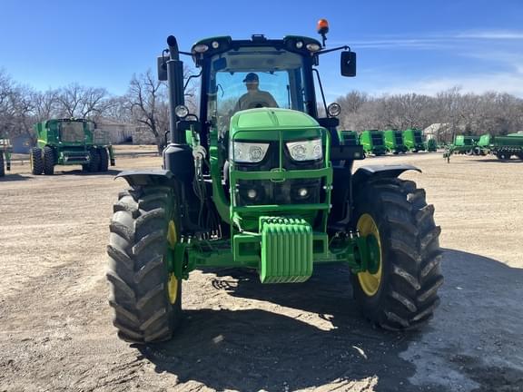 Image of John Deere 6155M equipment image 1