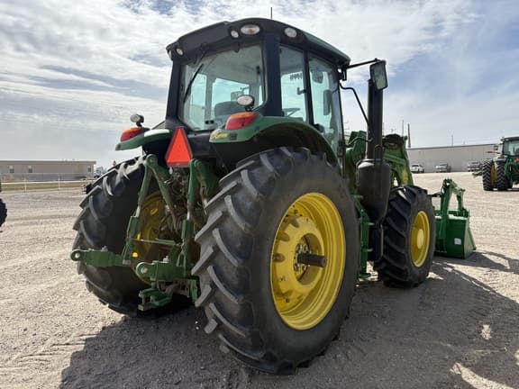 Image of John Deere 6155M equipment image 4