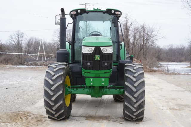 Image of John Deere 6155M equipment image 4