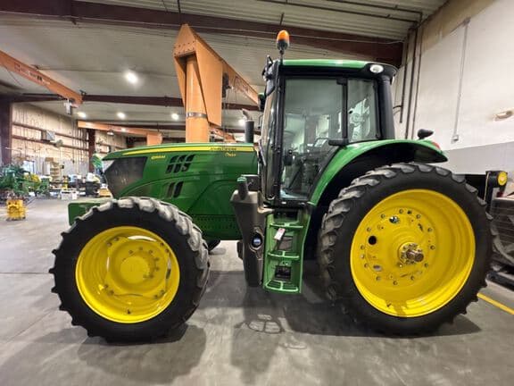 Image of John Deere 6155M equipment image 1