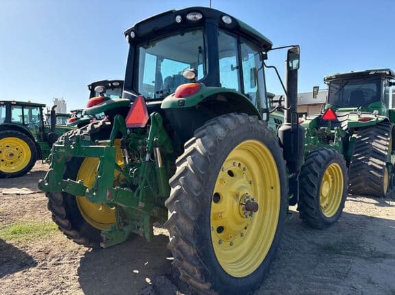 Image of John Deere 6155M equipment image 4