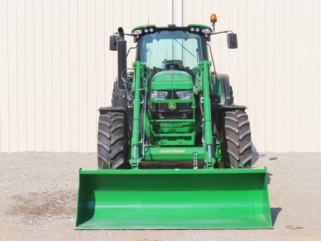Image of John Deere 6155M equipment image 2