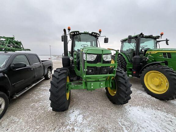 Image of John Deere 6155M equipment image 4