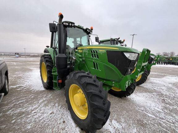 Image of John Deere 6155M equipment image 4
