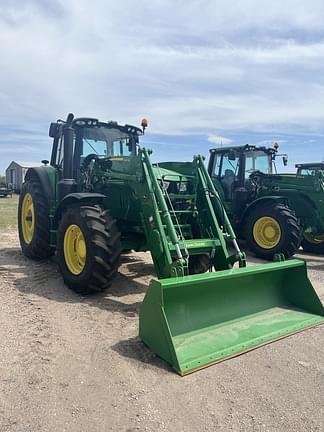 Image of John Deere 6155M equipment image 1