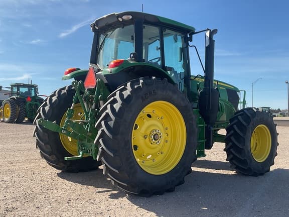 Image of John Deere 6155M equipment image 4