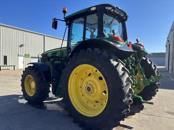 Image of John Deere 6155M equipment image 2