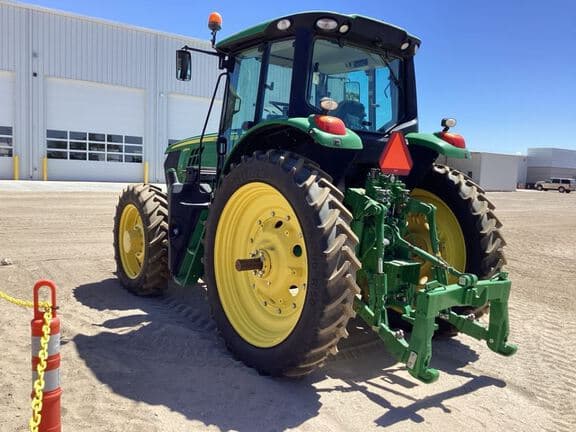 Image of John Deere 6155M equipment image 2