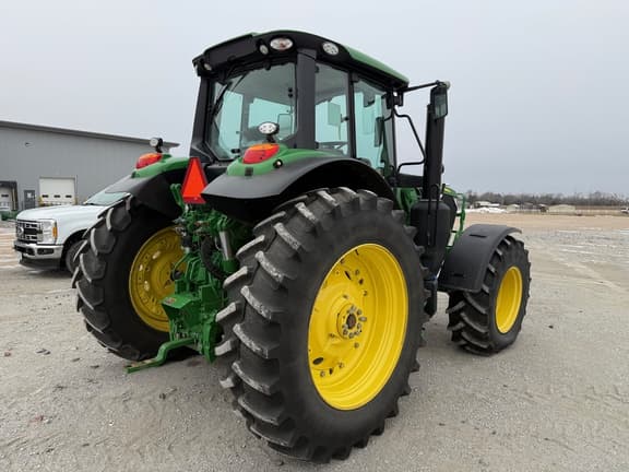 Image of John Deere 6155M equipment image 2