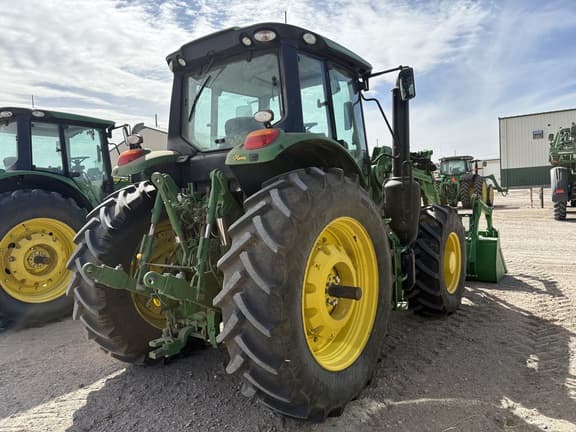 Image of John Deere 6155M equipment image 4
