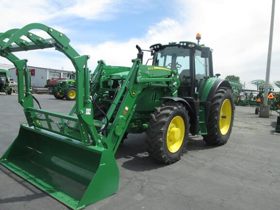Image of John Deere 6155M equipment image 1