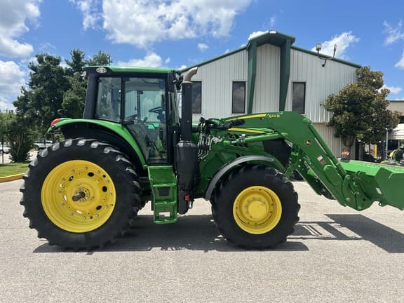 Image of John Deere 6155M equipment image 2