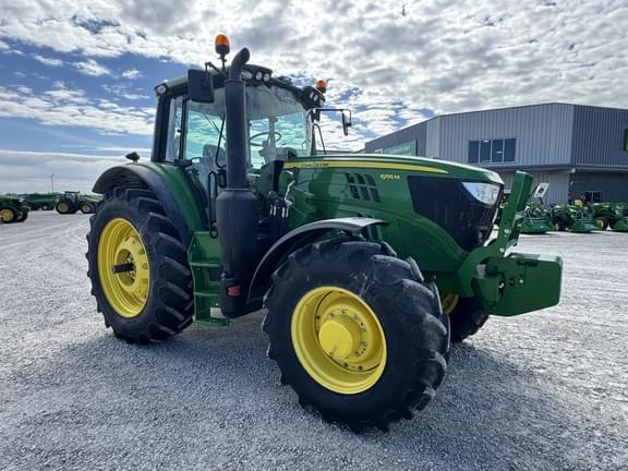Image of John Deere 6155M equipment image 3
