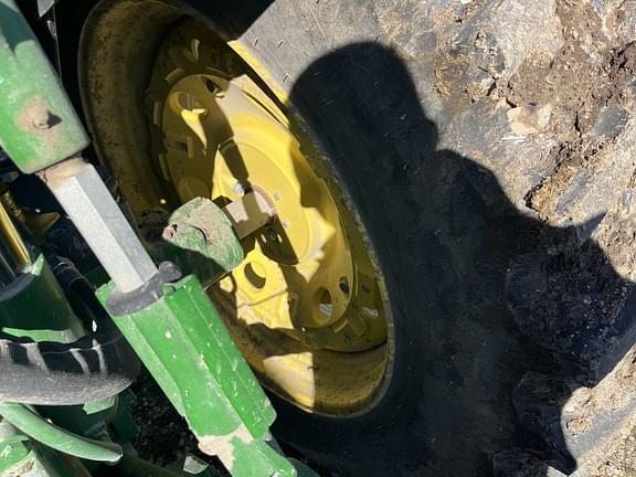 Image of John Deere 6155M equipment image 3