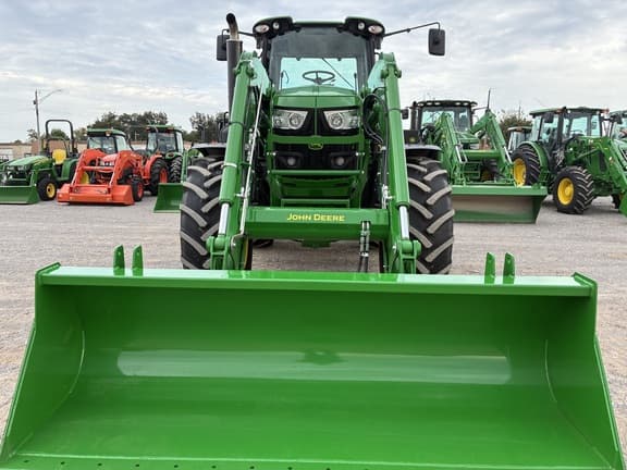 Image of John Deere 6155M equipment image 3