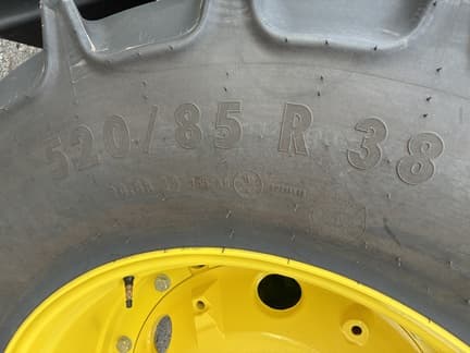 Image of John Deere 6155M equipment image 4