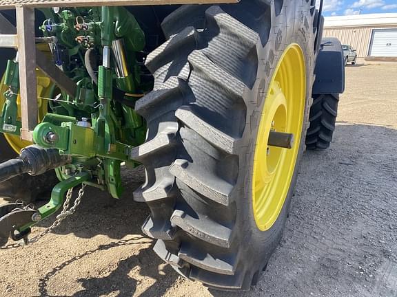 Image of John Deere 6155M equipment image 4