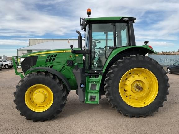 Image of John Deere 6155M equipment image 1