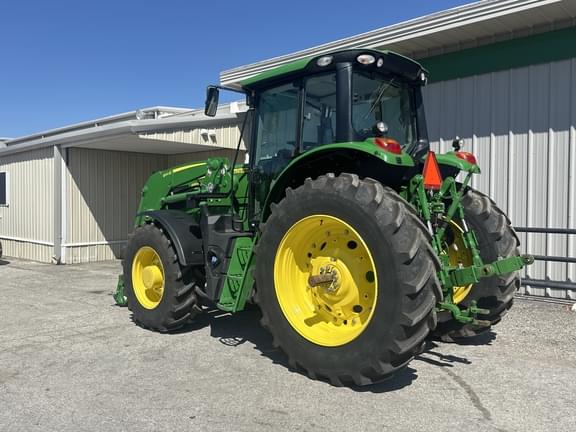 Image of John Deere 6155M equipment image 2