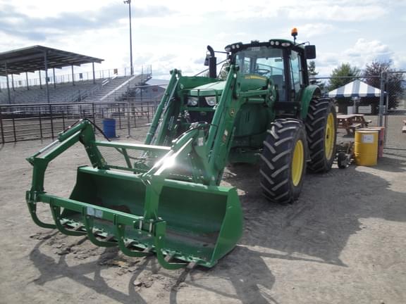 Image of John Deere 6155M equipment image 1
