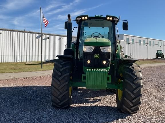 Image of John Deere 6155M equipment image 3