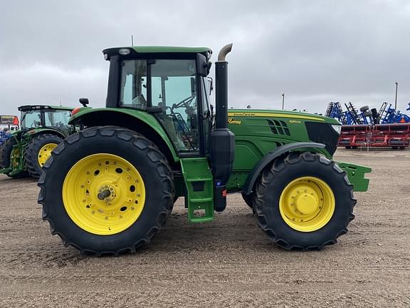 Image of John Deere 6155M equipment image 3