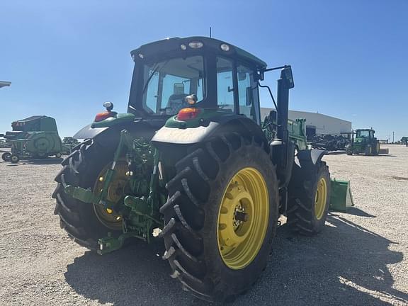 Image of John Deere 6155M equipment image 4