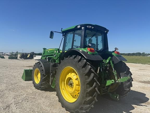 Image of John Deere 6155M equipment image 2