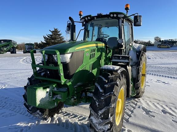 Image of John Deere 6155M equipment image 3