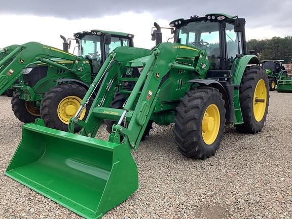 Image of John Deere 6155M equipment image 2