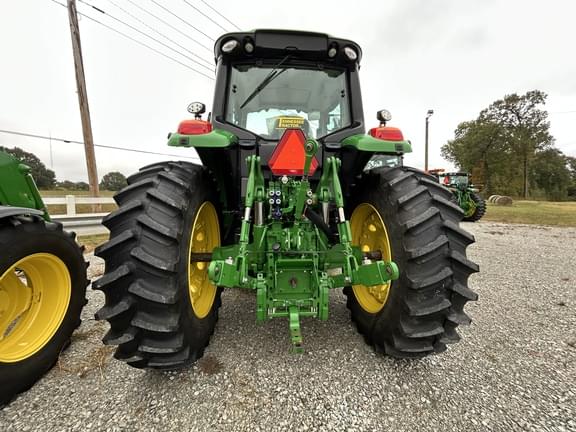 Image of John Deere 6155M equipment image 4
