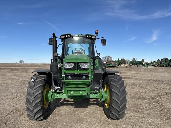 Image of John Deere 6155M equipment image 2