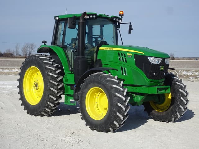 Image of John Deere 6155M equipment image 1