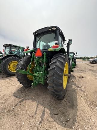 Image of John Deere 6155M equipment image 3