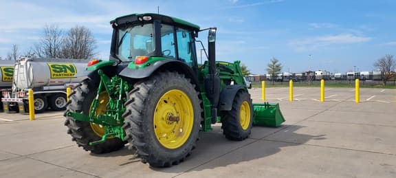 Image of John Deere 6155M equipment image 3
