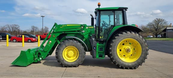 Image of John Deere 6155M equipment image 1