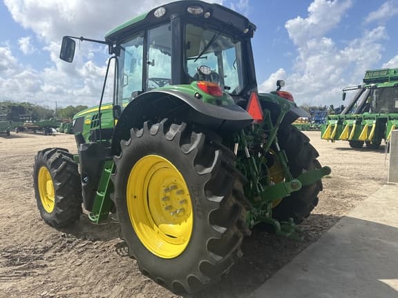 Image of John Deere 6155M equipment image 2