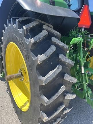 Image of John Deere 6155M equipment image 2
