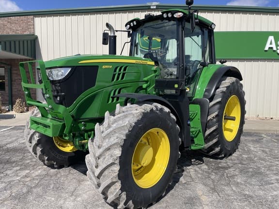 Image of John Deere 6155M equipment image 2