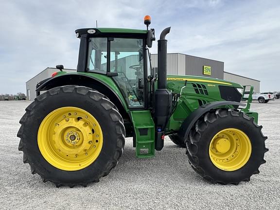 Image of John Deere 6155M equipment image 2