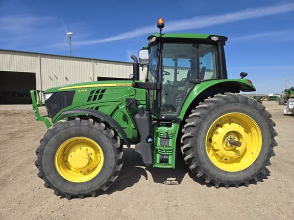 Image of John Deere 6155M equipment image 1