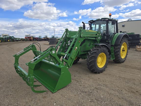 Image of John Deere 6155M equipment image 1
