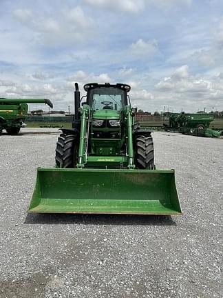 Image of John Deere 6155M equipment image 2