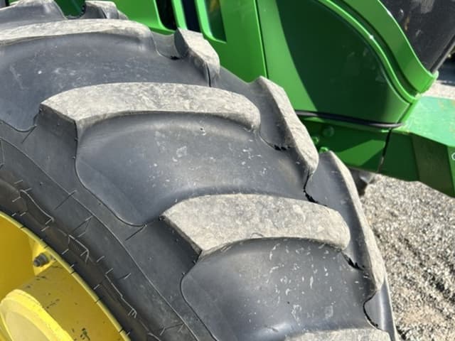 Image of John Deere 6155M equipment image 3