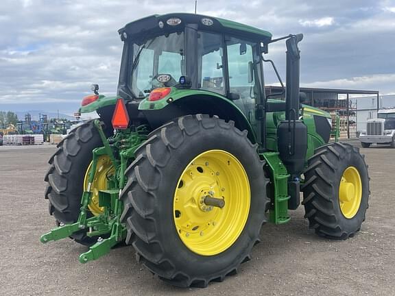 Image of John Deere 6155M equipment image 4