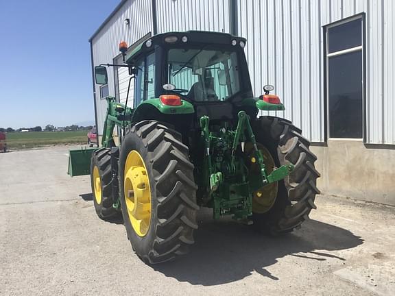 Image of John Deere 6155M equipment image 4