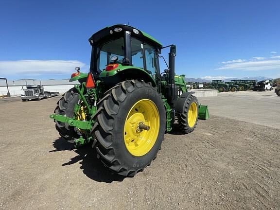 Image of John Deere 6155M equipment image 4