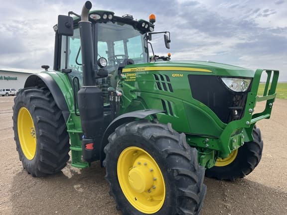 Image of John Deere 6155M equipment image 2